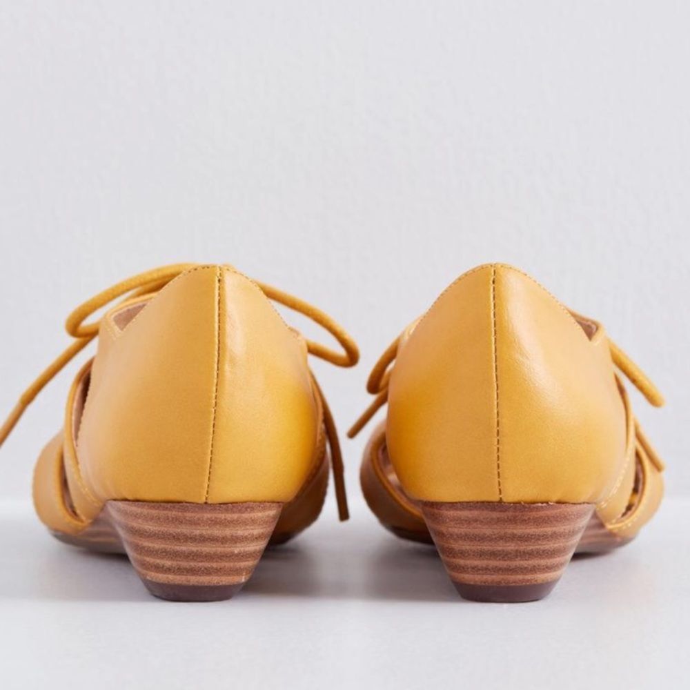 ModCloth Exquisite Interlocking Mustard Sandals - Picture 4 of 8